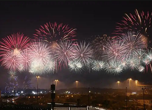 陇川县焰火晚会